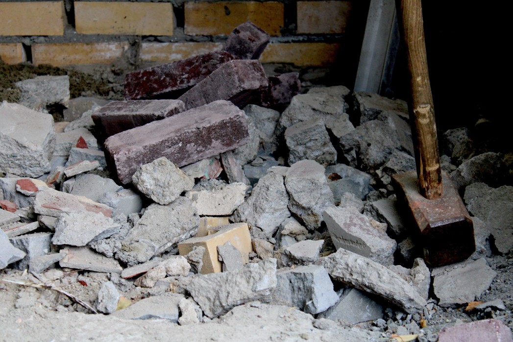 gestión municipal para derribos interiores